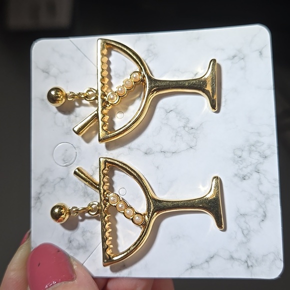Gold Tone Wine Cups Earrings - Picture 13 of 13